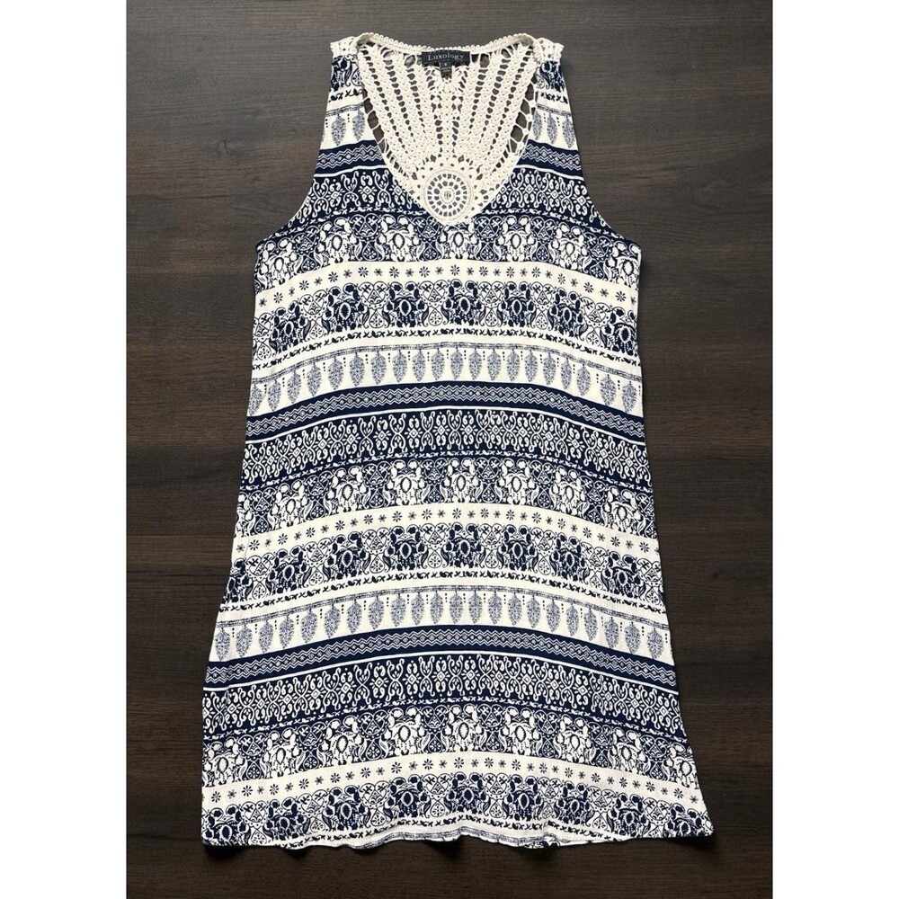 Luxology Womens Size 8 Blue White Boho Sleeveless Tunic Top Crochet Back